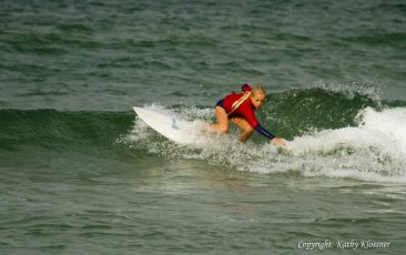 Sierra Downer surfing in the Grom 11-14 surf contests
