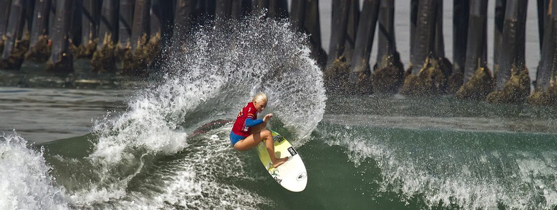 Surfer Girls | Surf Resources & Information